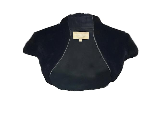 Michael store kors shrug