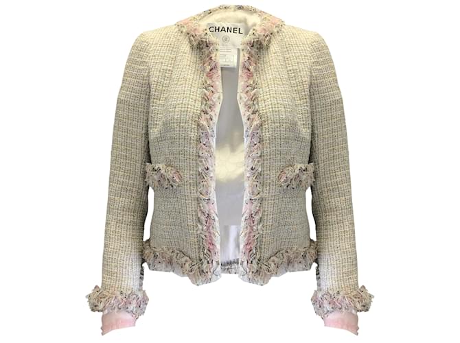 Chanel rosa claro / Chaqueta de tweed de algodón tejido con forro de seda azul claro con múltiples flecos y perla con logotipo CC Multicolor  ref.938803