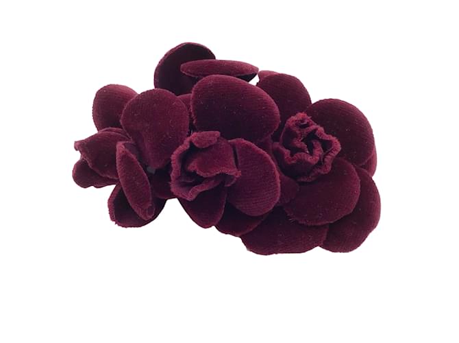 Broche de terciopelo floral Camillia burdeos de Chanel Púrpura  ref.938846