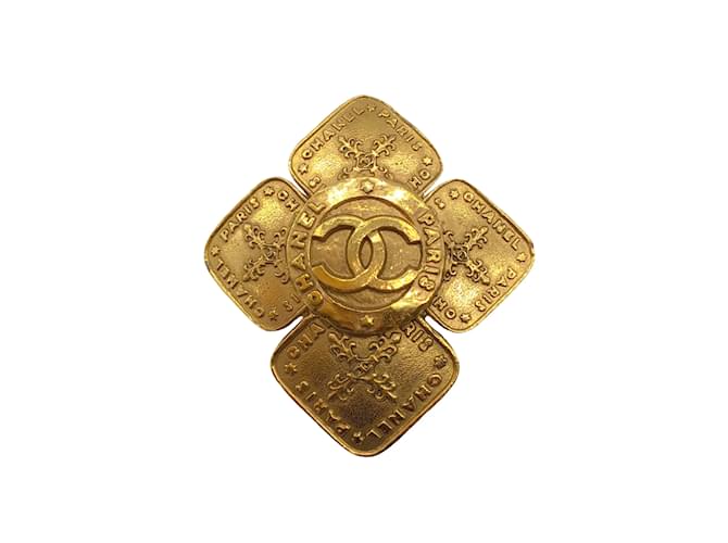 Spilla Chanel Gold Vintage Hammered Cc Paris D'oro Metallo  ref.938882