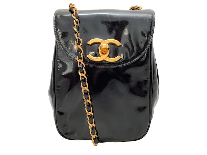 Chanel Vintage Mini-Umhängetasche aus schwarzem Lackleder  ref.939054