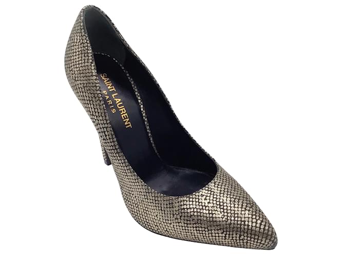 Saint Laurent Sáhara Negro / Zapatos de salón con estampado de serpiente y punta en punta metalizados dorados Cueros exoticos  ref.939325