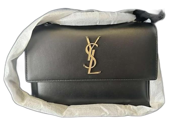 Saint Laurent - medium Kate shoulder bag - women - Calf Leather/Brass - One Size - Black