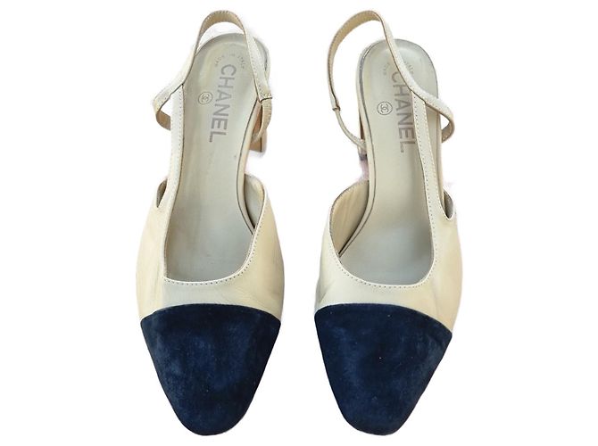 Autre Marque Beige Leather Flats