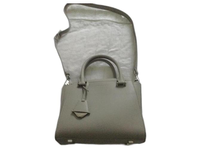 Autre Marque Handbags Grey Leather  ref.943297