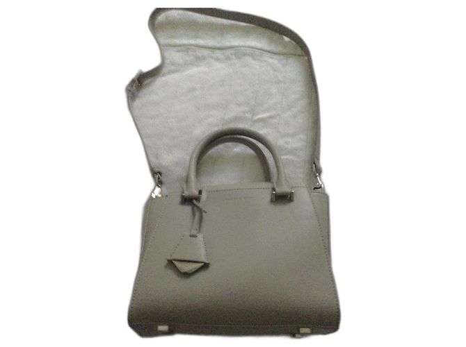 Autre Marque Pequena Bolsa de Couro Cinza