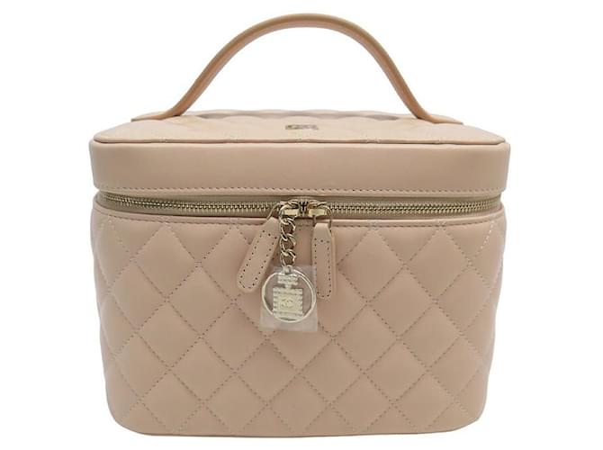 NEUF TROUSSE VANITY CHANEL CUIR MATELASSE BEIGE NEW BAG TOILETRY POUCH  ref.943568