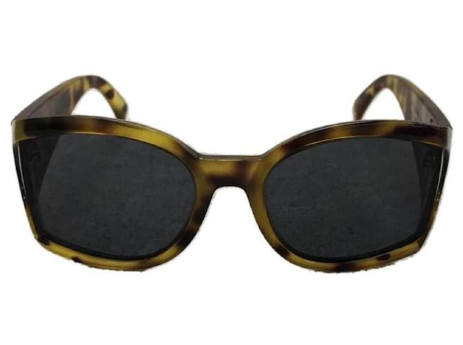 **Gianni Versace Brown Celluloid Sunglasses  ref.945747