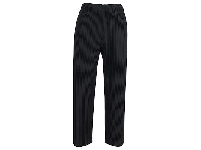 Issey Miyake Pleated Straight Leg Trousers in Black Polyester  ref.946686