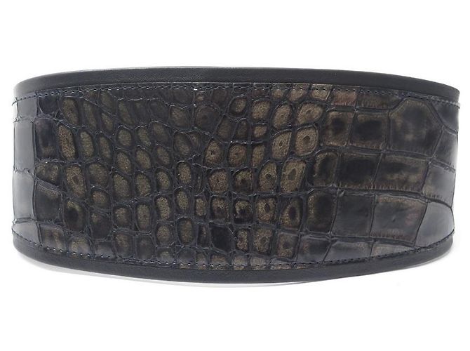 Cinto Givenchy em couro de crocodilo preto