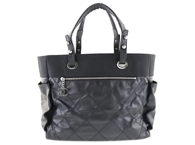 Timeless Chanel Biarritz Black Leather  ref.947597
