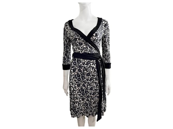 Diane Von Furstenberg DvF vintage Taurus silk jersey wrap dress Black Cream  ref.948967