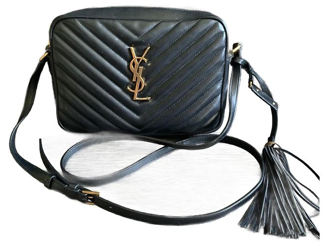Bolso Lou Camera Saint Laurent de piel acolchada negra Negro