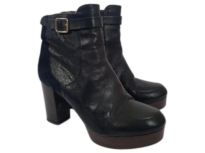 Filippa K Stiefeletten aus Leder und Wildleder Schwarz