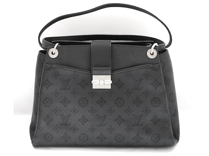 Louis Vuitton Sevres Mahina Noir Bag Black Leather  ref.950821