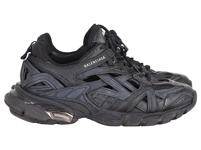Balenciaga Men's Track 2 Sneakers in Black Rubber and Mesh  ref.951737
