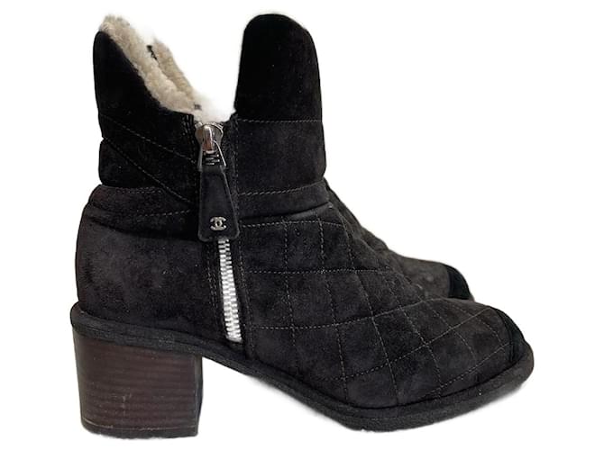 CHANEL Ankle boots T.EU 36 Suede Brown ref.952782 - Joli Closet