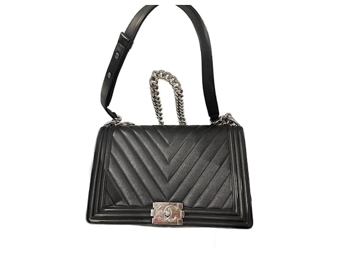 Boy Chanel Handbags Black Leather  ref.952921