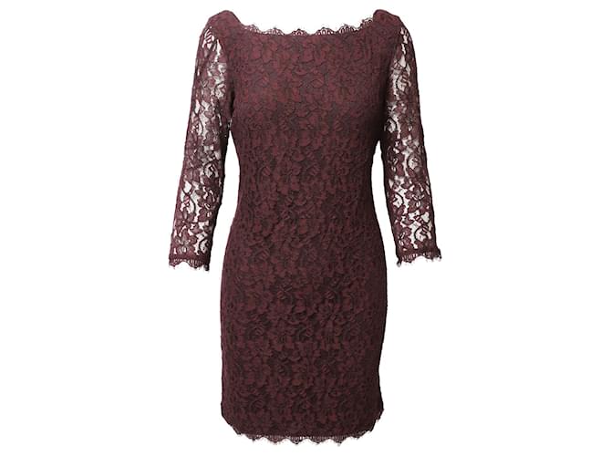 Diane Von Furstenberg Lace Dress in Burgundy Rayon Red Dark red Cellulose fibre  ref.953665