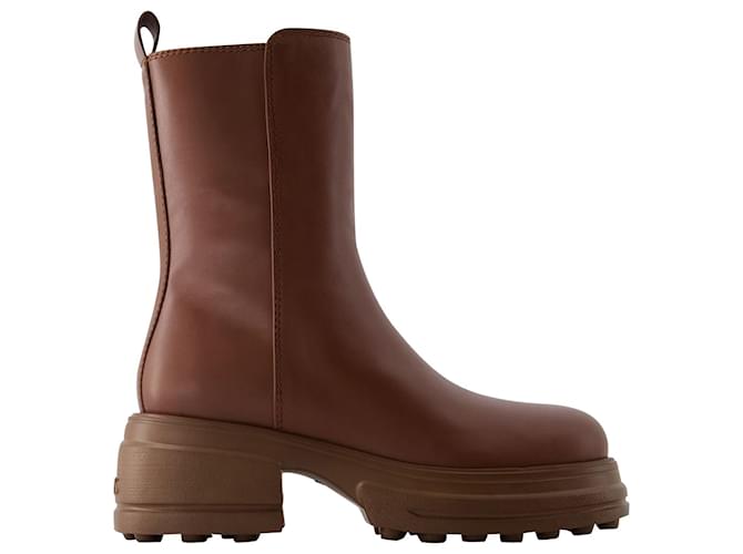 Leather Boots in Beige - Tods