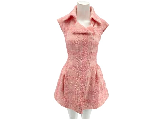 CHANEL  Dresses T.fr 34 Polyester Pink  ref.954338