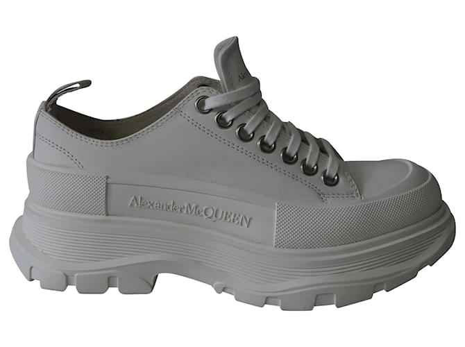Alexander McQueen Exaggerated Sole Sneakers in White Leather  ref.955276