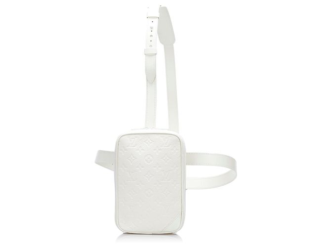 Louis Vuitton Monogramma Bianco Taurillon Utility Side