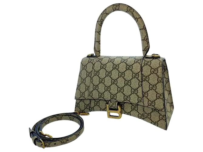 Gucci Brown The Hacker Project GG Supreme Hourglass Satchel Beige Cloth Cloth  ref.956241