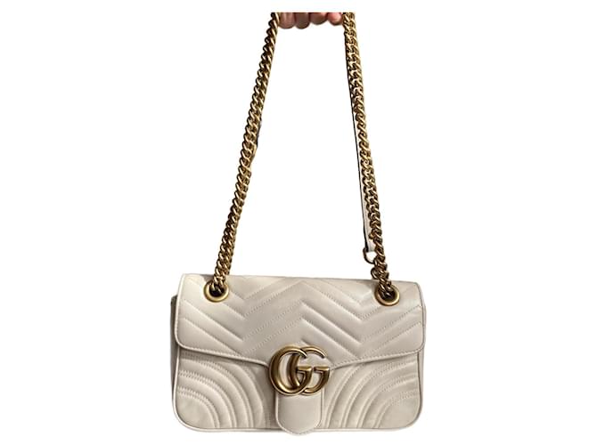 Gucci sac à rabat GG Marmont Cuir Blanc  ref.956526