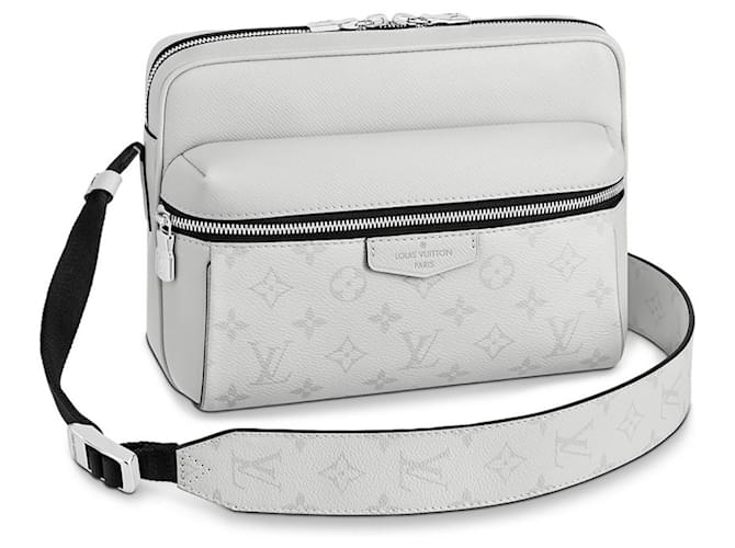 Louis Vuitton LV Outdoor messenger new White Leather  ref.959585
