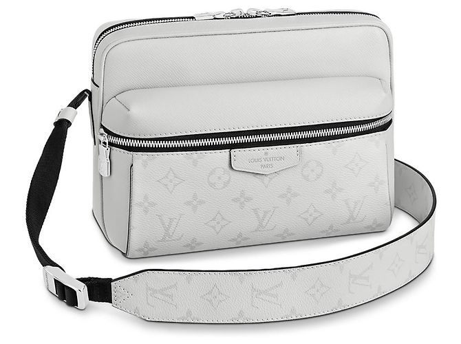 Louis Vuitton LV Outdoor Messenger neu Weiß