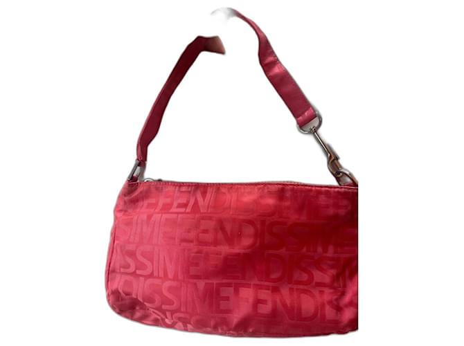 Fendi Baguettes Satin Rouge  ref.960691