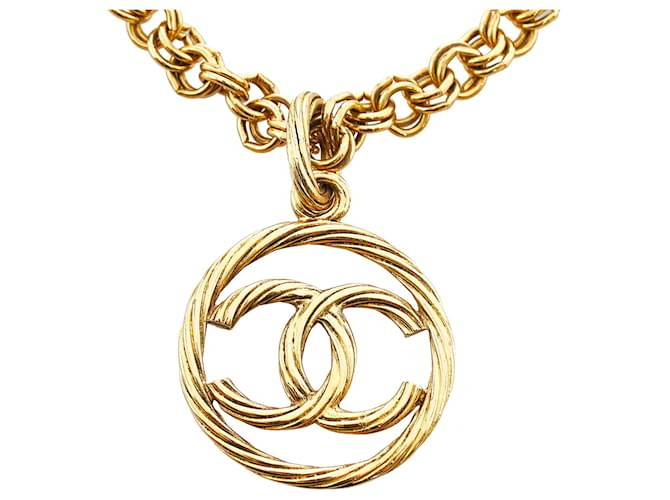 Chanel Gold CC Pendant 93P necklace Golden Metal Gold-plated ref