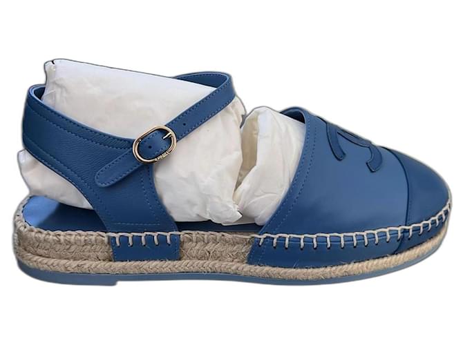 Chanel Sandals Blue Leather  ref.961725