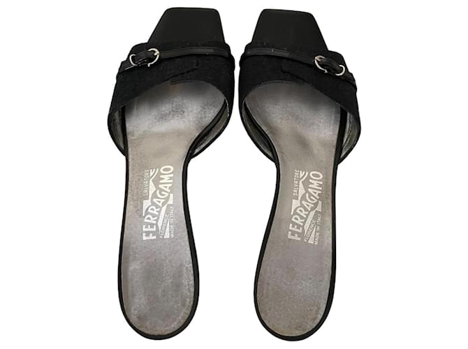 Salvatore Ferragamo Heels Black Cloth  ref.962003