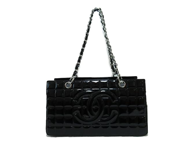 Chanel CC Choco Bar Lackleder-Reißverschlusstasche Schwarz Emaille  ref.962244
