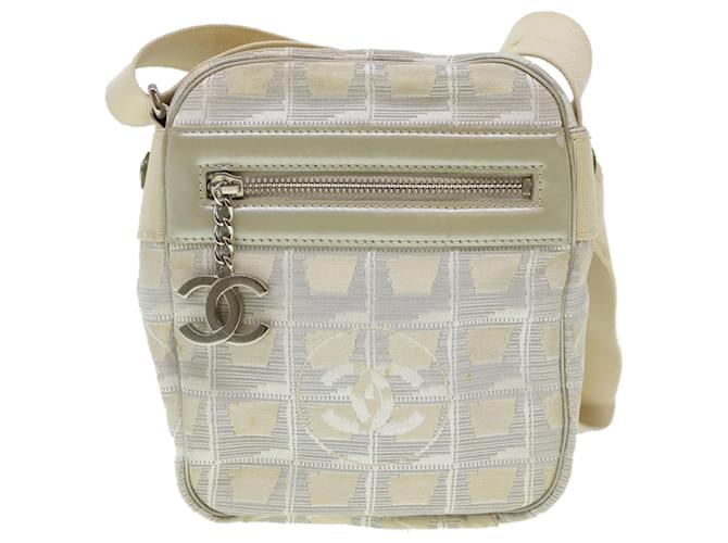 Chanel Travel line Toile Gris  ref.962699