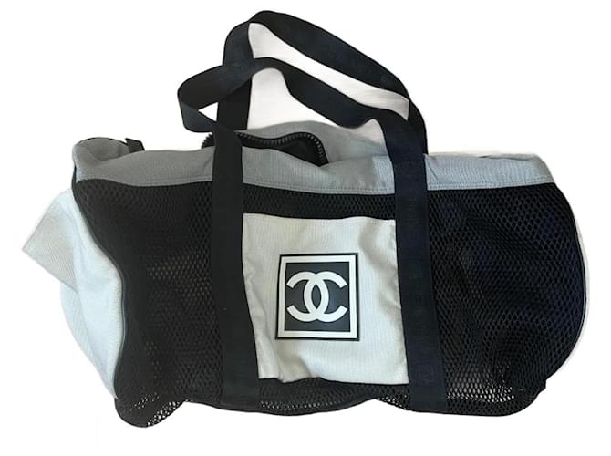 Chanel Travel bag Black White Grey Cloth ref.963284 - Joli Closet