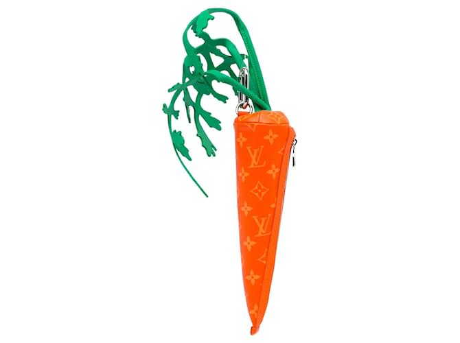 Louis Vuitton Carrot Clutch Bag 