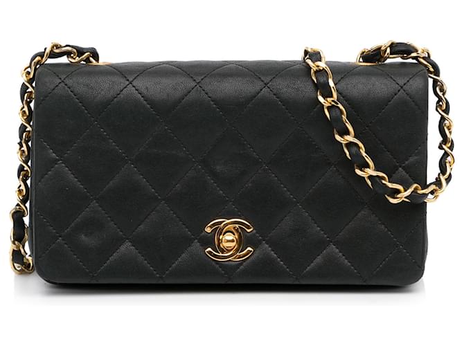 Chanel Black CC Matelasse Lambskin Flap Crossbody Leather ref.964777 - Joli  Closet