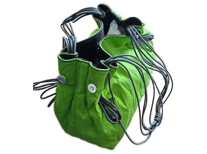Clutch Basile Poschette in seta e raso verde chiaro