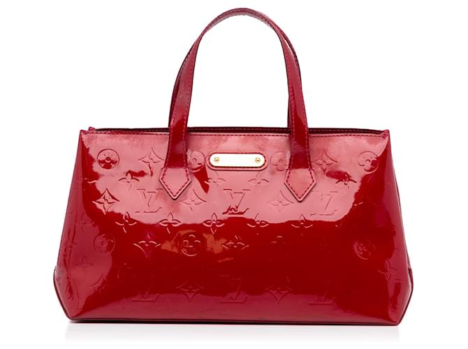 Louis Vuitton Red Monogram Vernis Wilshire PM Leather Patent leather  ref.966352 - Joli Closet