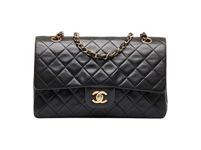 Chanel Medium Classic lined Flap Bag Black Leather Lambskin ref.966420 -  Joli Closet