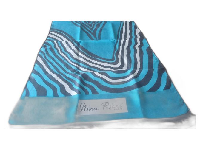 Sciarpa vintage NINA RICCI Blu chiaro