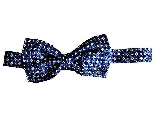 Pierre Balmain Laços