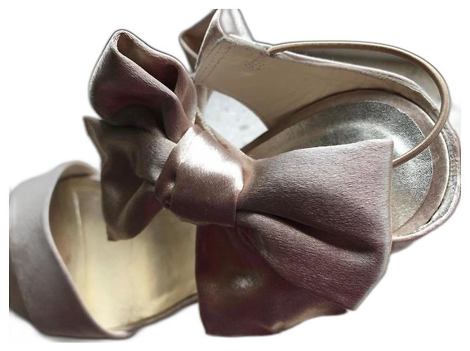 Stuart Weitzman High Heels Beige