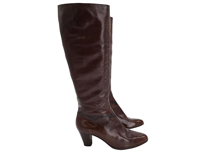 Salvatore Ferragamo Mid-Heel Riding Boots in Brown Leather  ref.967078