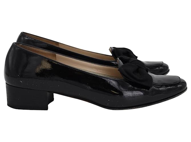 Salvatore Ferragamo Drusilla Bow Loafers in Black Patent Leather  ref.967094