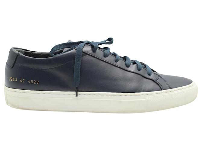 Autre Marque Common Projects Achilles Low White Sole Sneakers in Navy Blue Leather  ref.967143