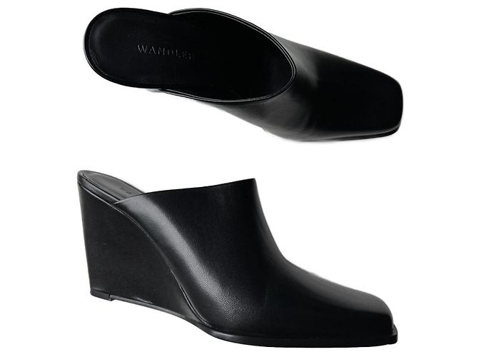 Wandler Clogs